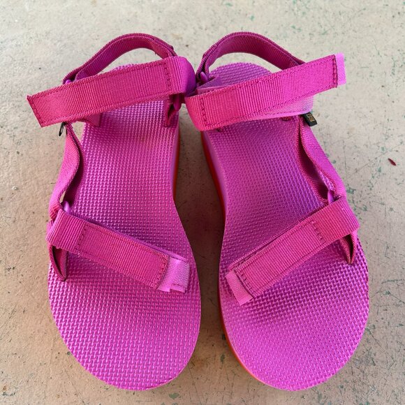 Teva Women's Flatform Universal Platform Pink Orange Sandal - Picture 2 of 8